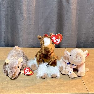 Ty Beanie Babies Tiptoe (with errors), Hoofer, and Knuckles.